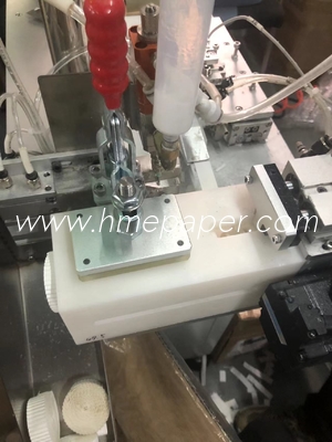 comprare Automatica HMEF velocità regolabile 220V applicatore di colla di tensione di 60 mm di diametro di rotolamento HME filtro macchina di avvolgimento carta online manufacture